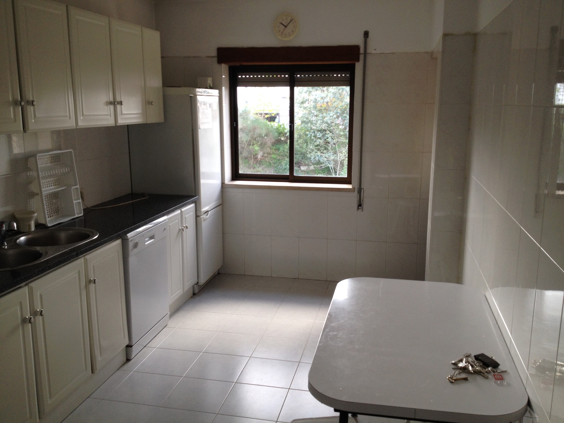 Quarto Individual perto do Coimbra Shoping e ISEC