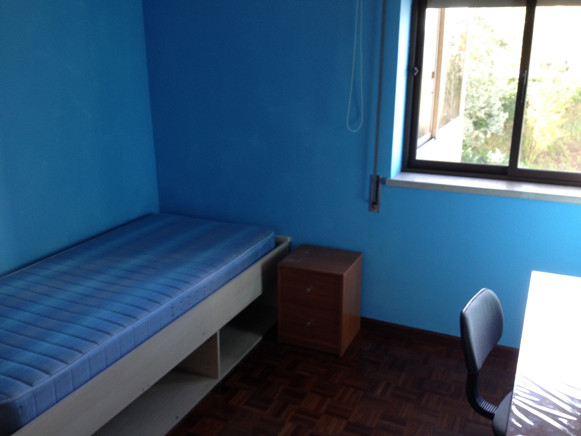 Quarto Individual perto do Coimbra Shoping e ISEC