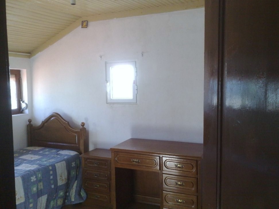 Room Next to the University of Coimbra (Polo I)