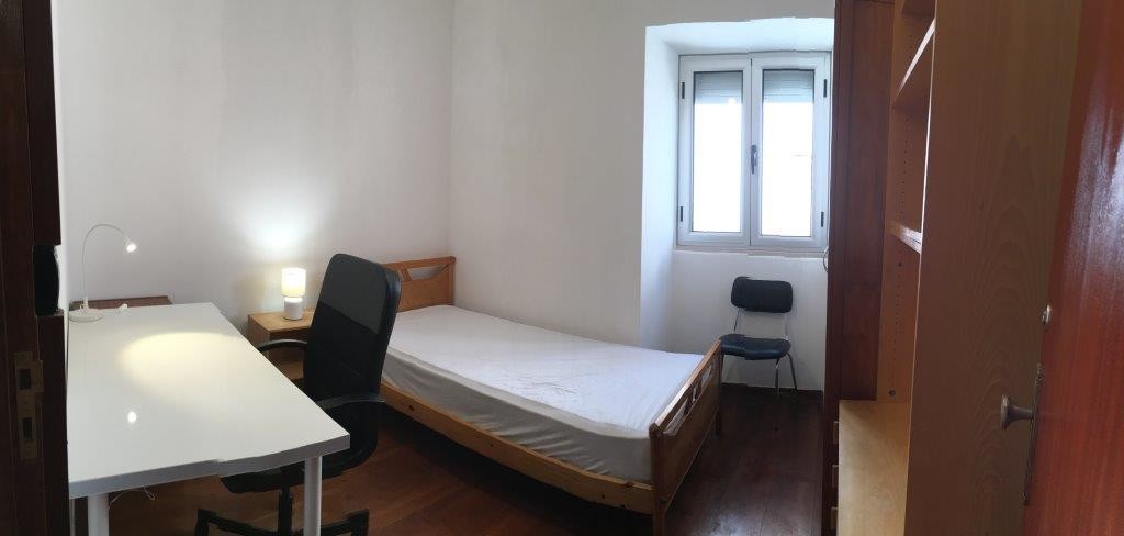 Quarto para raparigo no centro de Coimbra