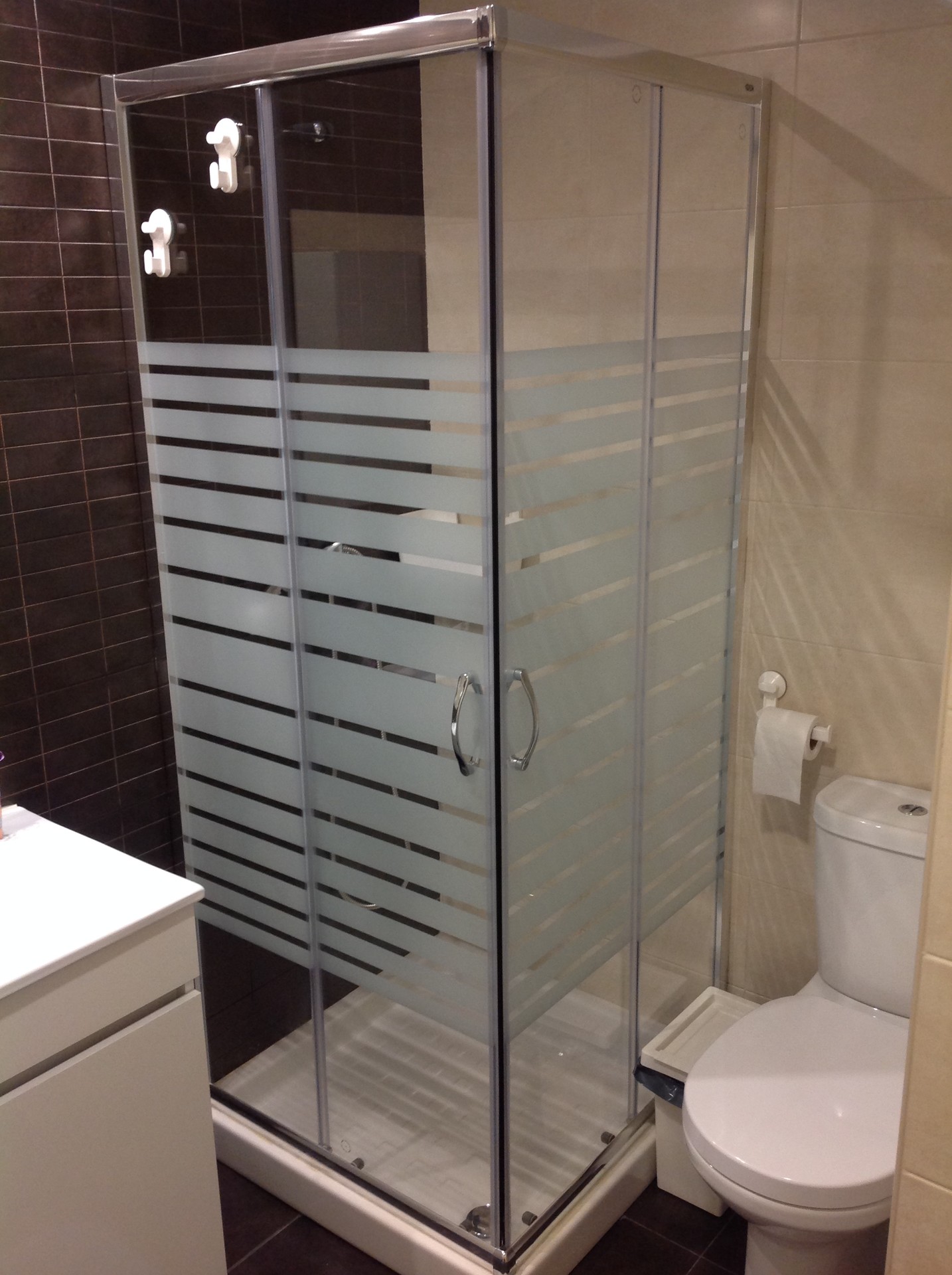 Room for rent in 2-bedroom apartment in Porto