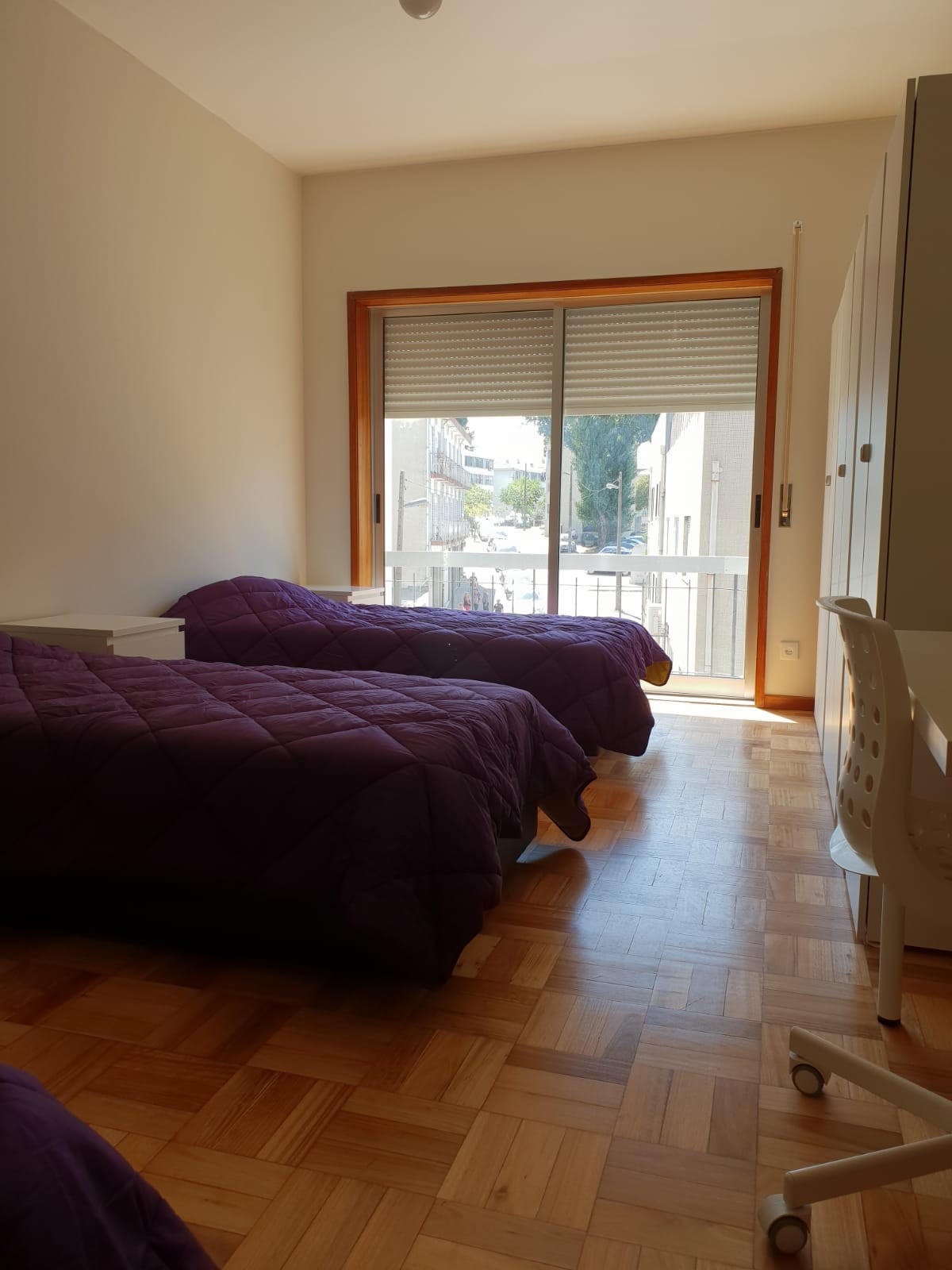 Quartos para arrendar/ Rooms to rent Aluguer quartos Porto