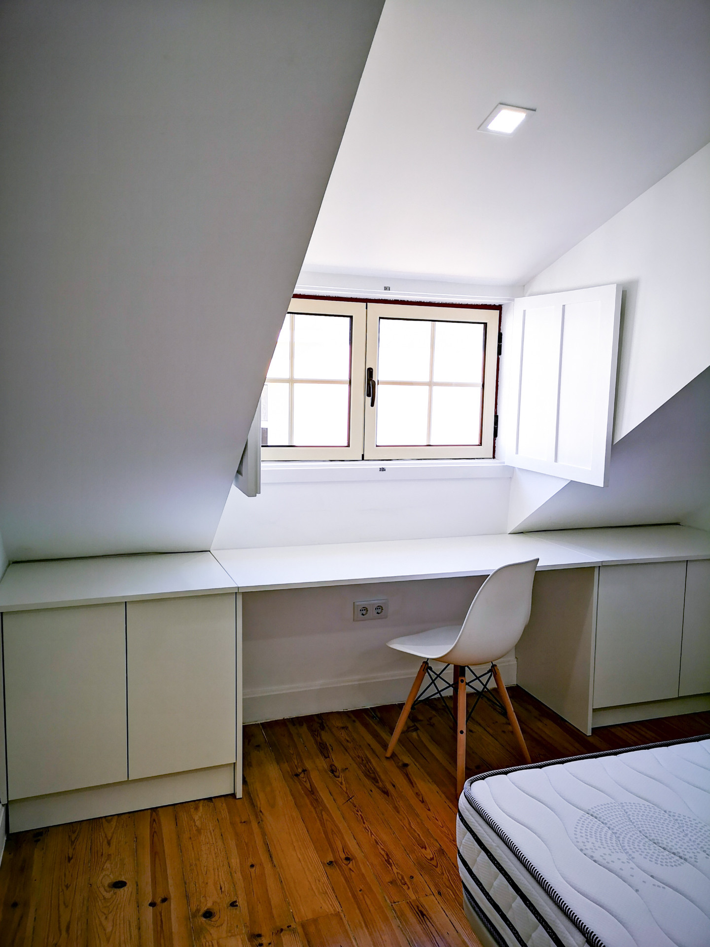 Quartos novos em zona central em Coimbra