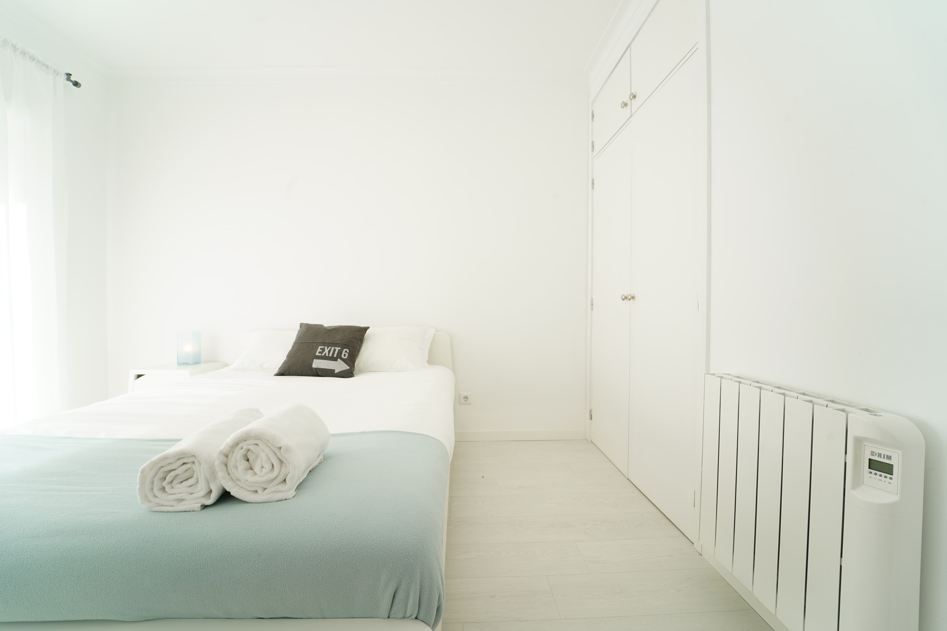 Ready to live bedroom with utilities included