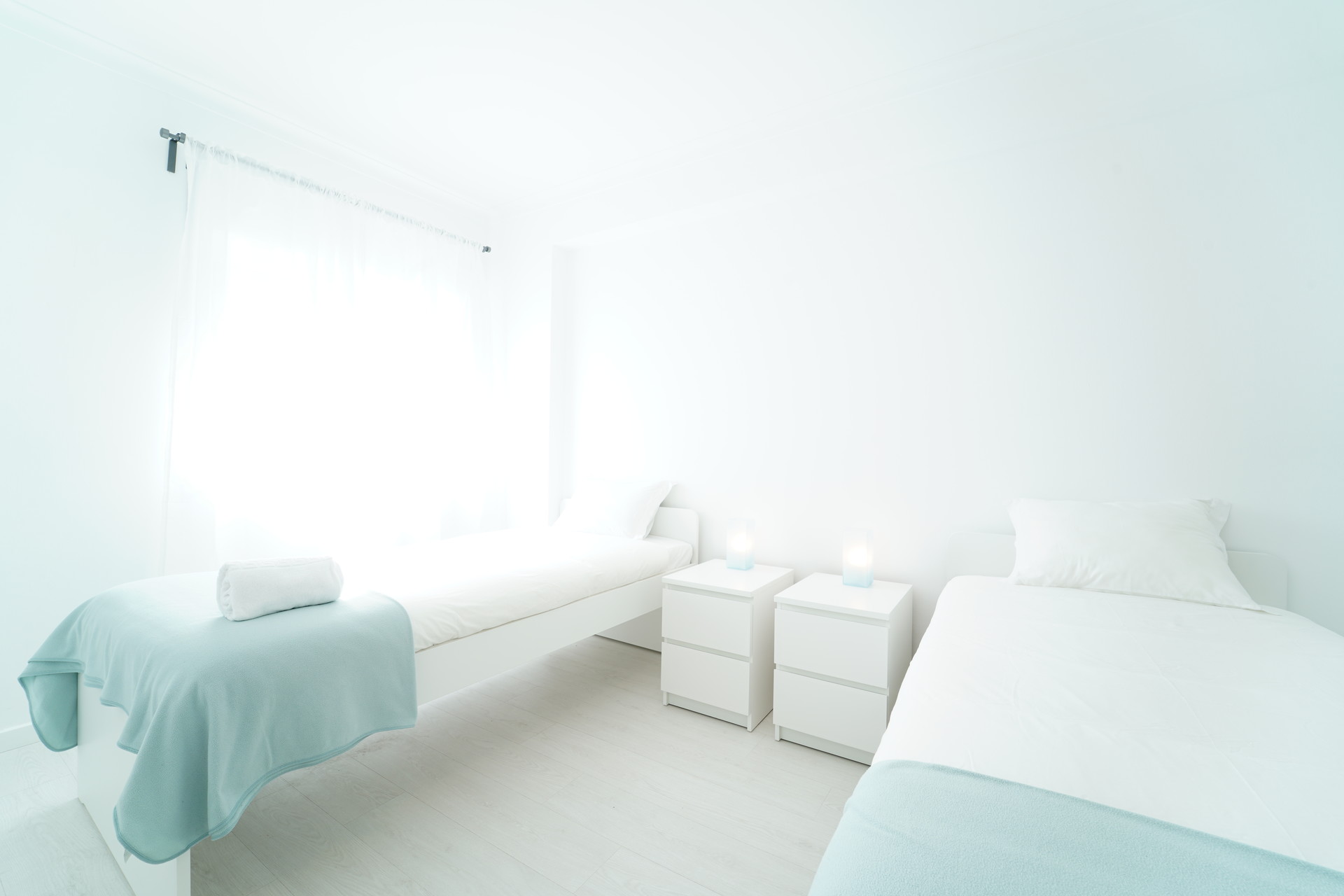 Ready to live bedroom with utilities included