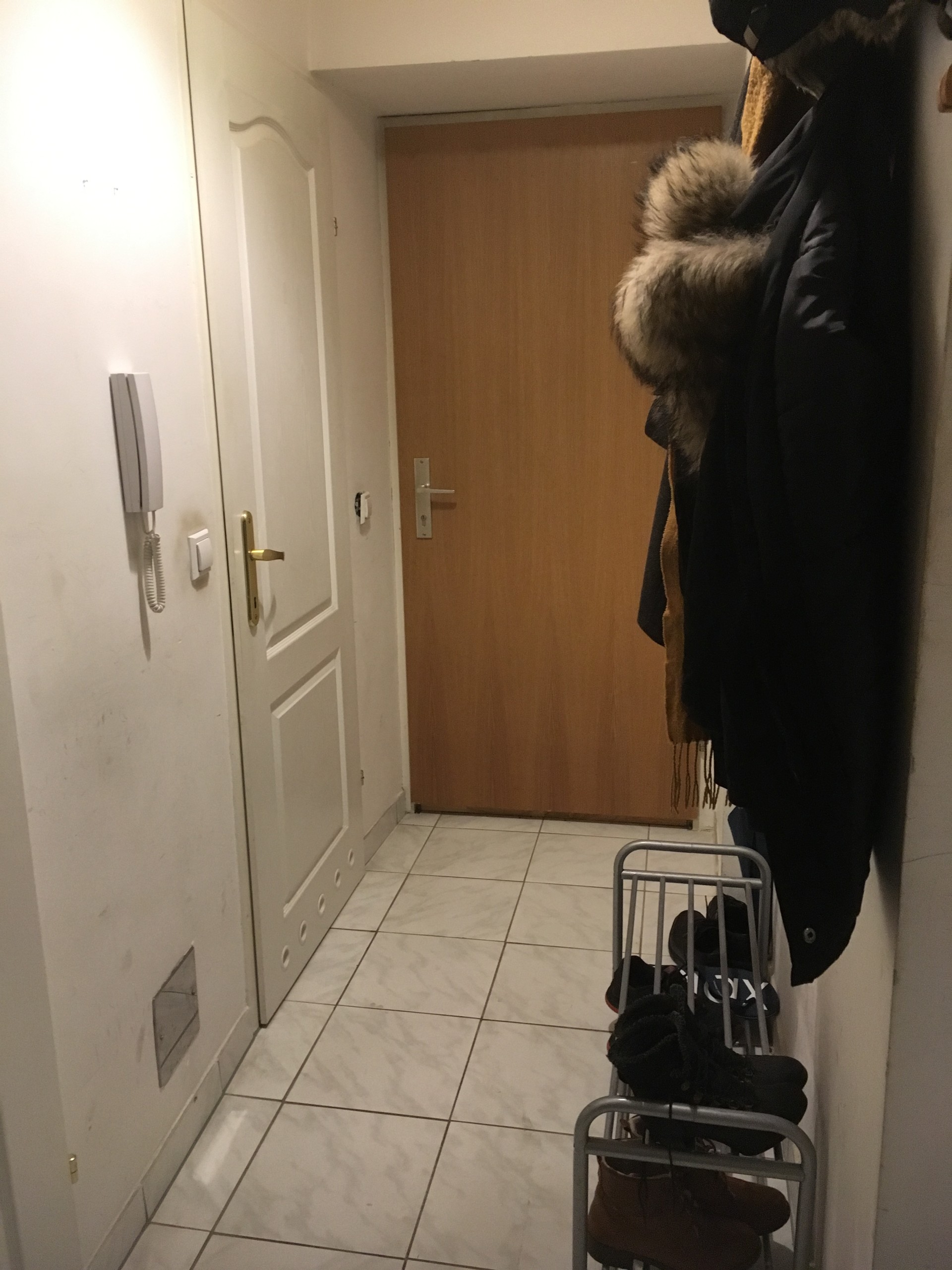 renting small room from july on, short term possible Room for rent Vienna