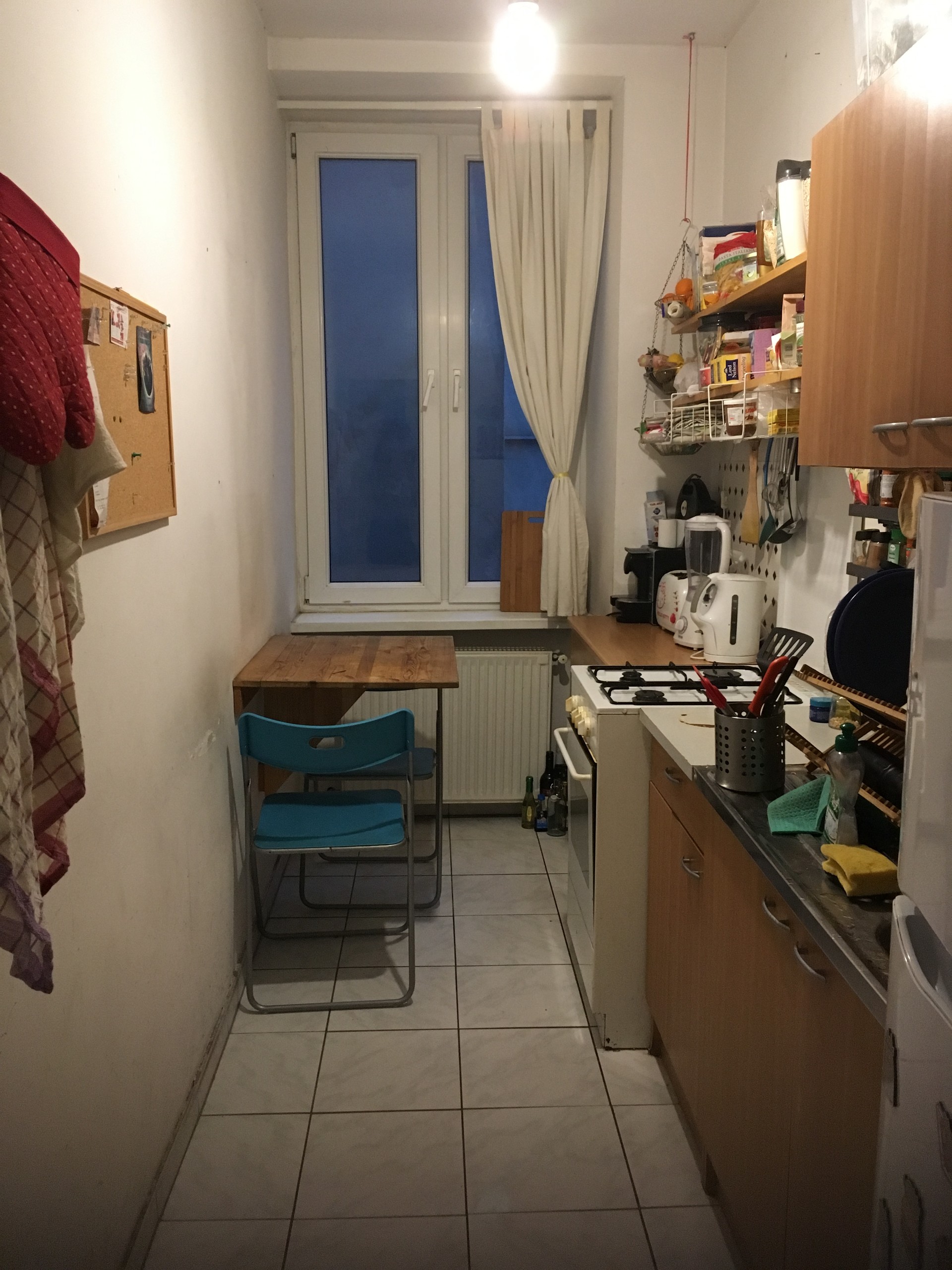 renting small room from july on, short term possible Room for rent Vienna