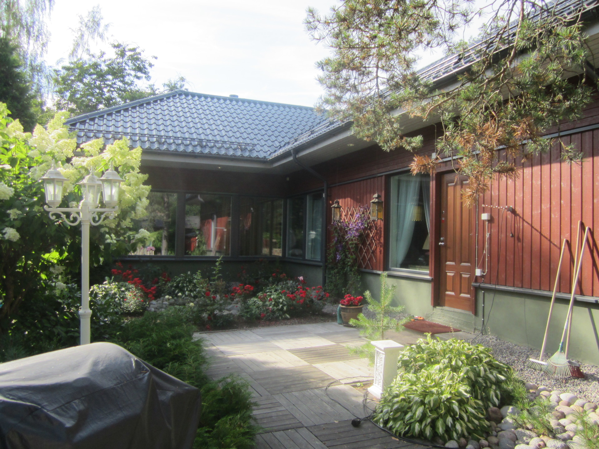 ROOM IN ESPOO (LINTUVAARA AREA) FINLAND free from 1.9.2019 Room for