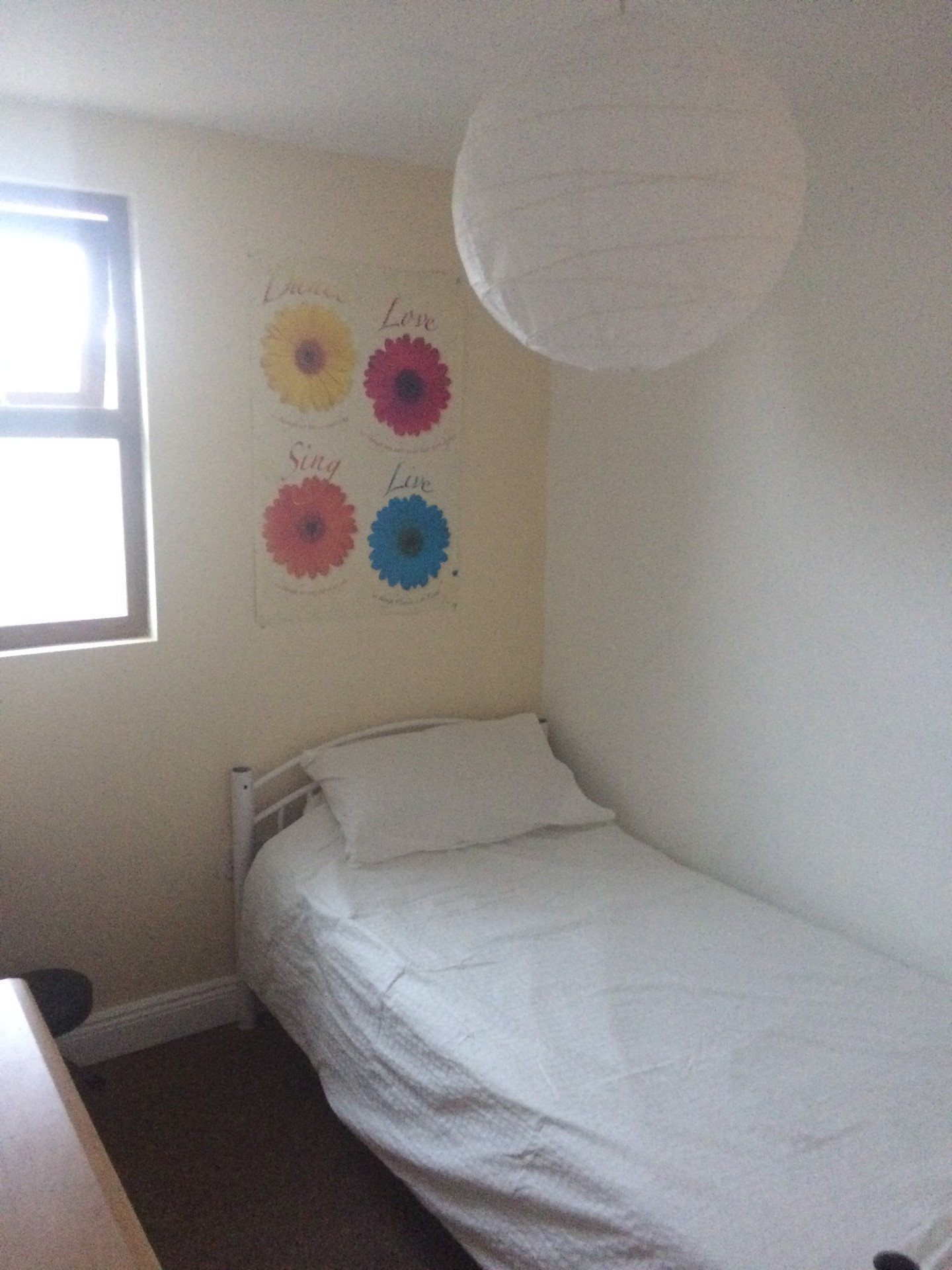 Room to rent in 2 bedroom apartment Room for rent Dublin