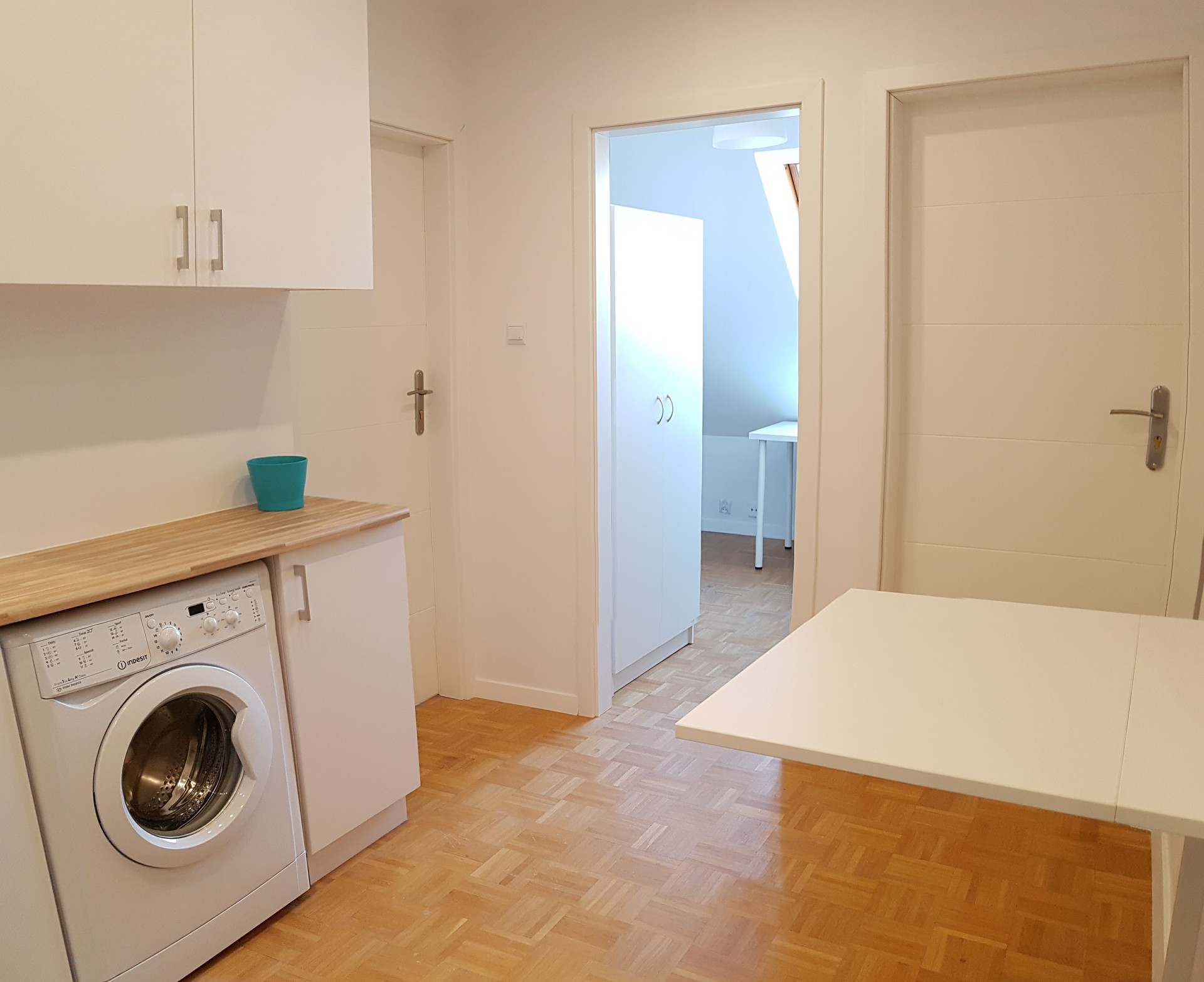 room for rent in a 5 bedroom apartment at Wolska 87 Room for rent Warsaw