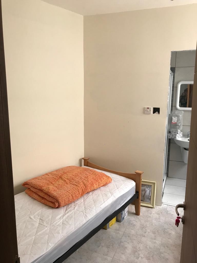 Room For Rent In Nice Sunny And Newly Renovated Two Bedroom Apartment Single Room With Private Bathroom Only 8 Minutes Walk To Room For Rent Msida