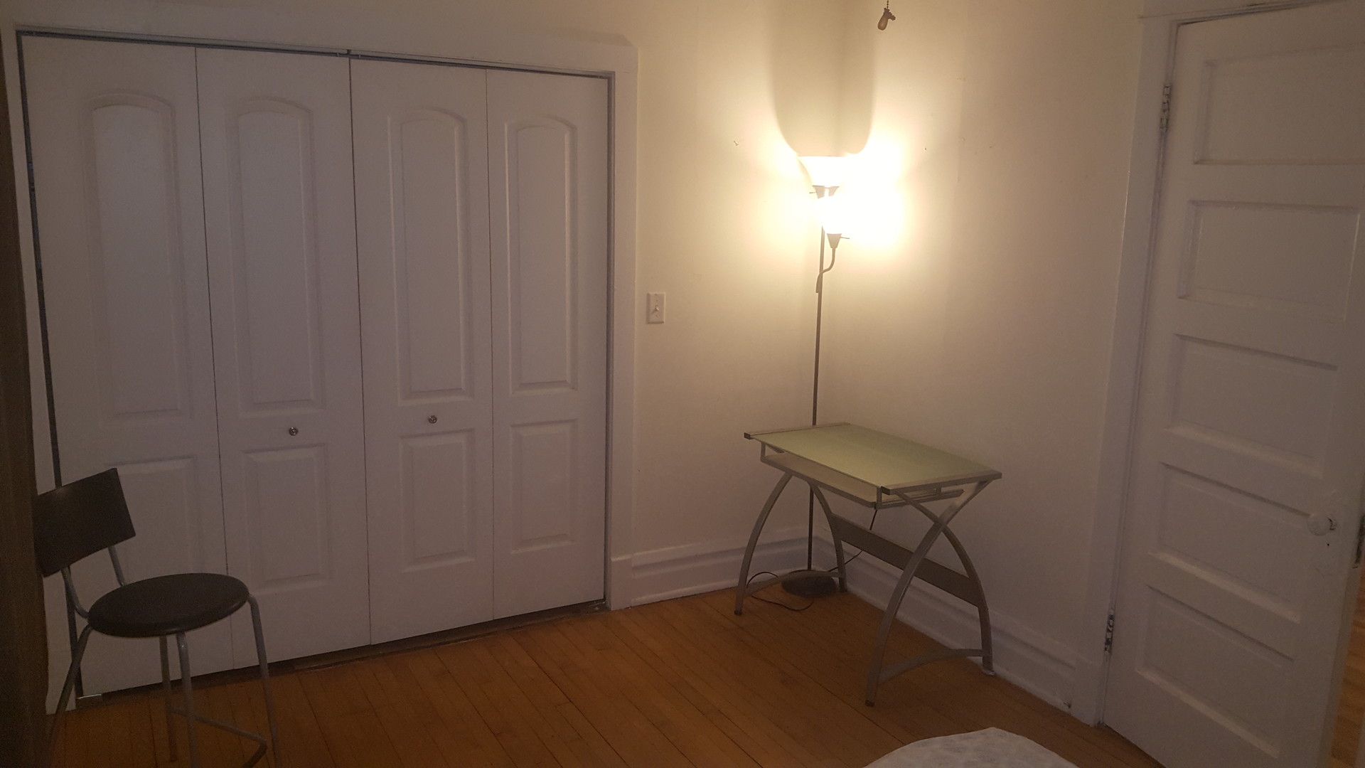 Room For Rent Within 2 Bedroom Apt