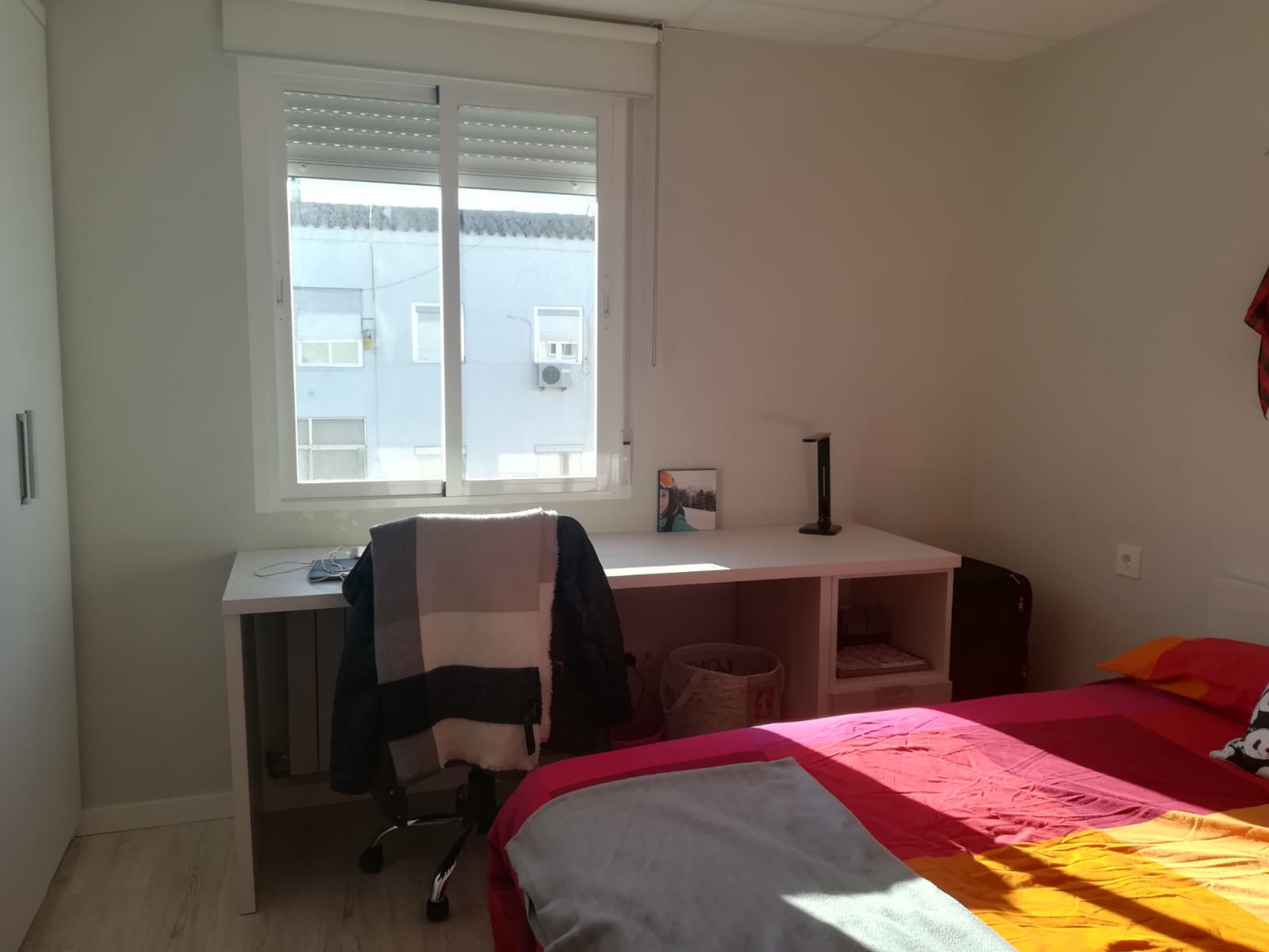 room for renting in renovated apartment Room for rent Zaragoza