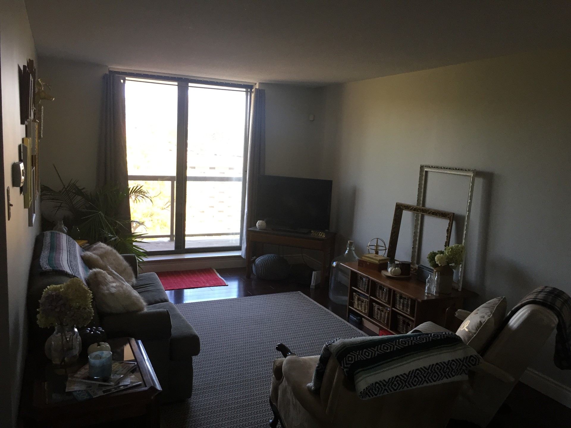 Room for sublet in downtown Toronto Room for rent Toronto