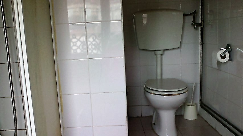 Room next to the University (Polo I)