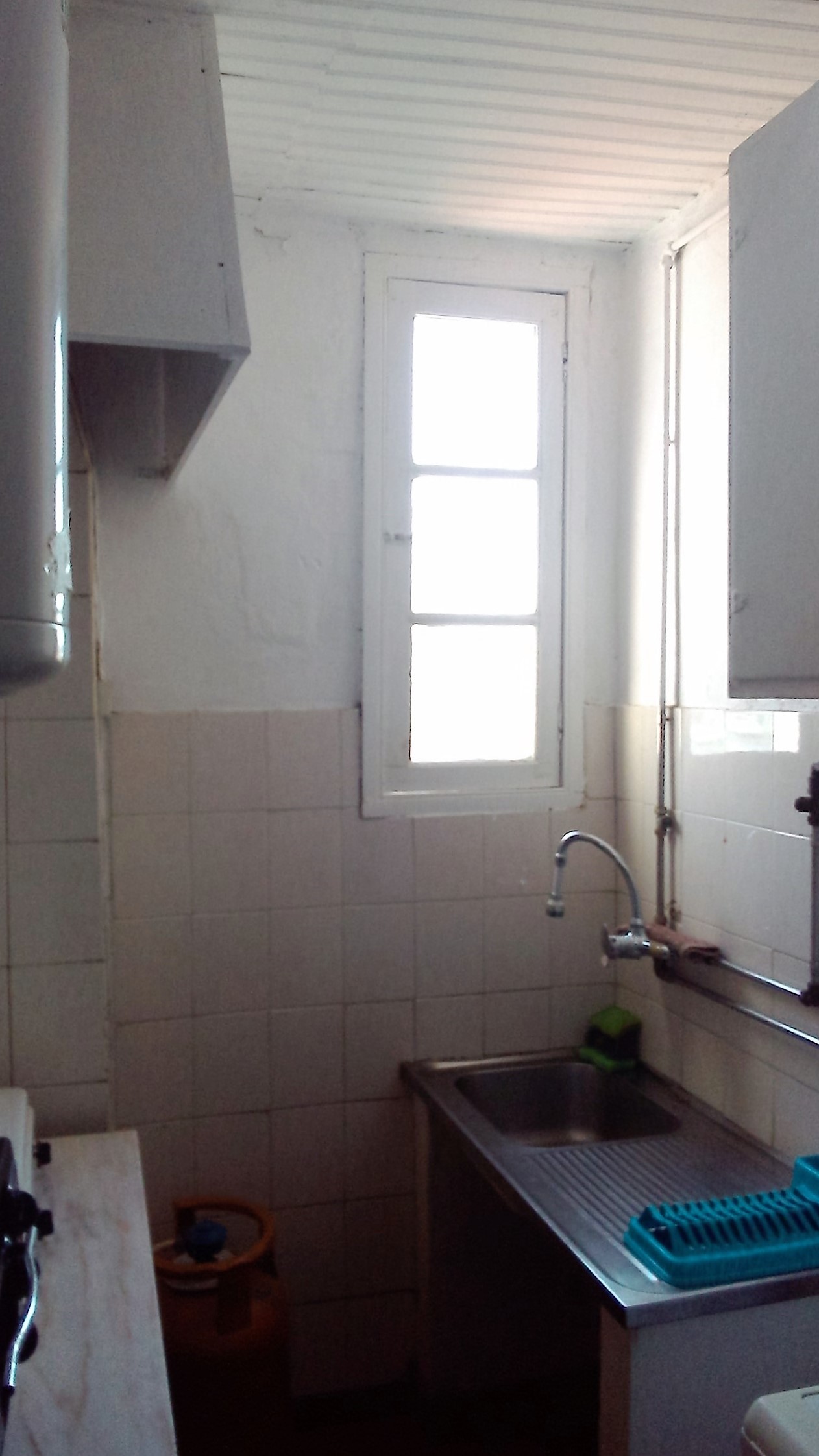 Room next to the University (Polo I)