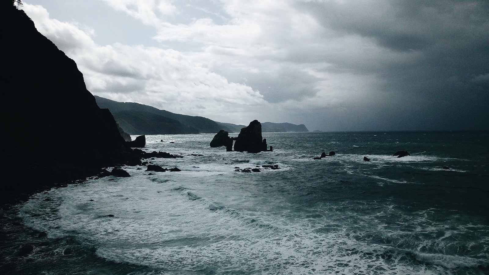 san-juan-gaztelugatxe-rocadragon-juego-t