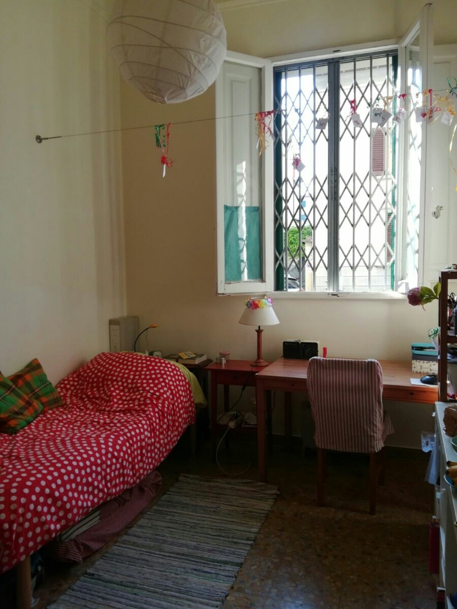 FIRENZE: Schönes Zimmer In 3er WG, Mit Garten- Cosy Single Room In Flat ...