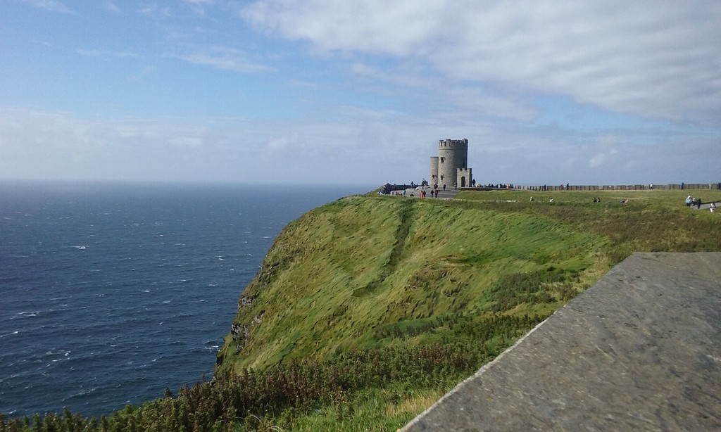 see-cliffs-moher-dce86bccf8ad923094f25cb