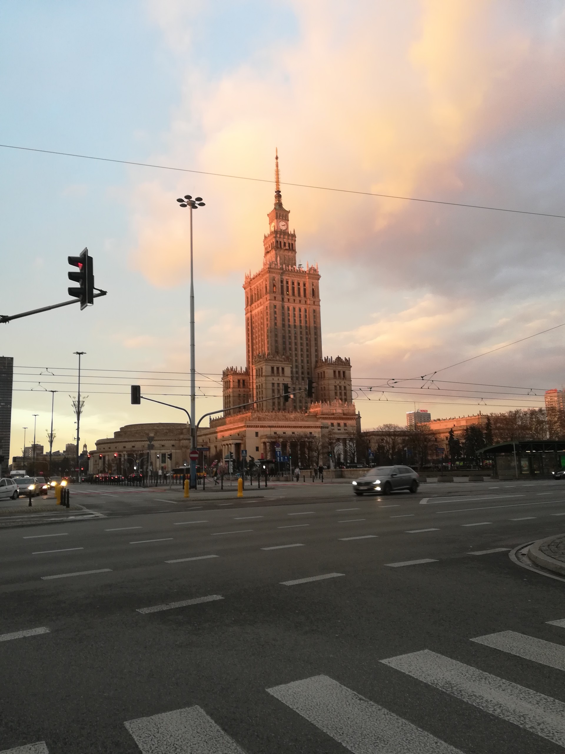 Sempre lui, un'altra sera. 