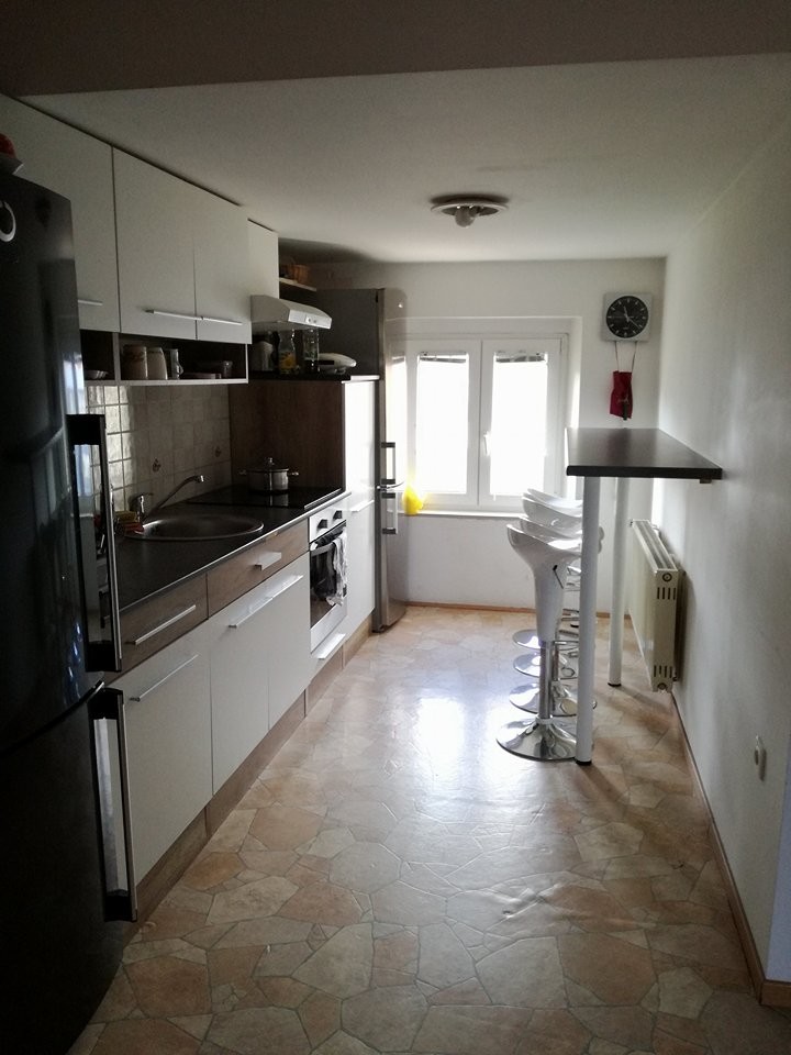 Shared room in a fully furnished apartment Room for rent Ljubljana