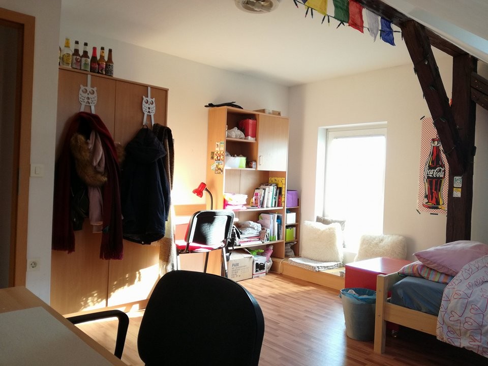 Shared room in a fully furnished apartment Room for rent Ljubljana