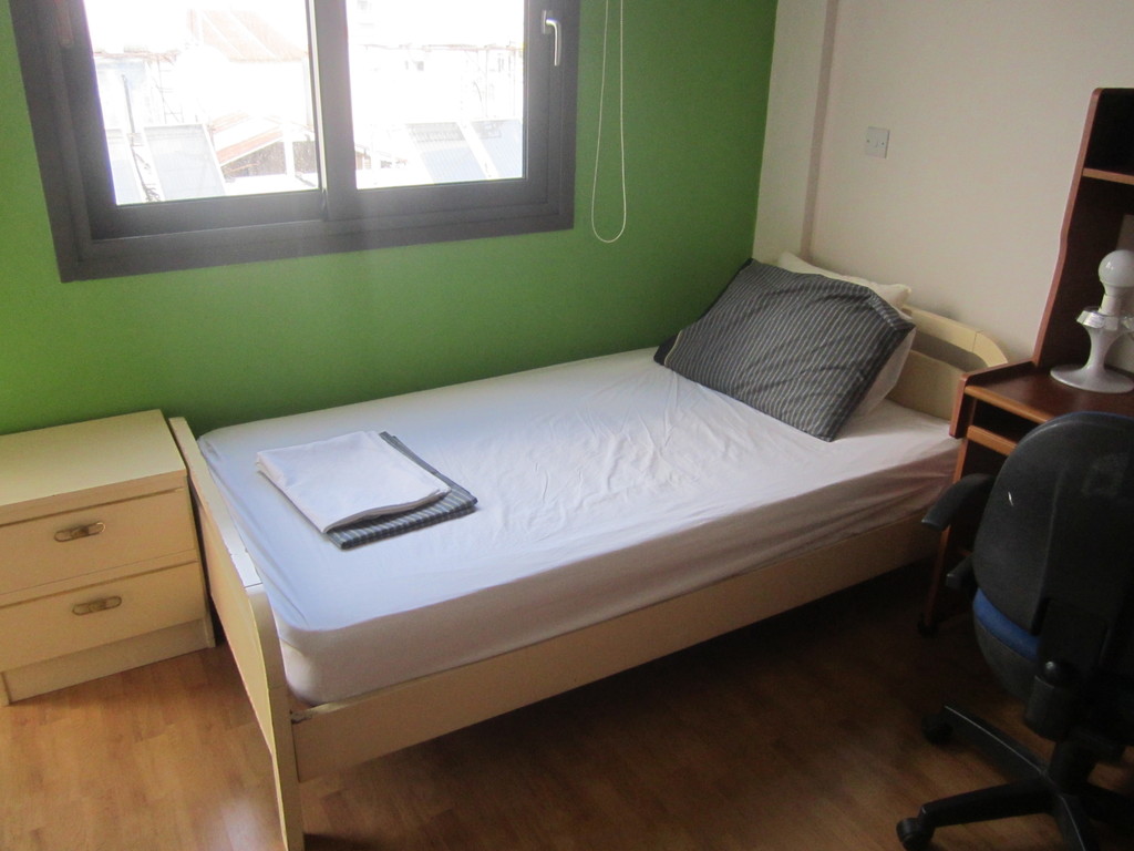 single bedroom for rent in Engomi Room for rent Nicosia