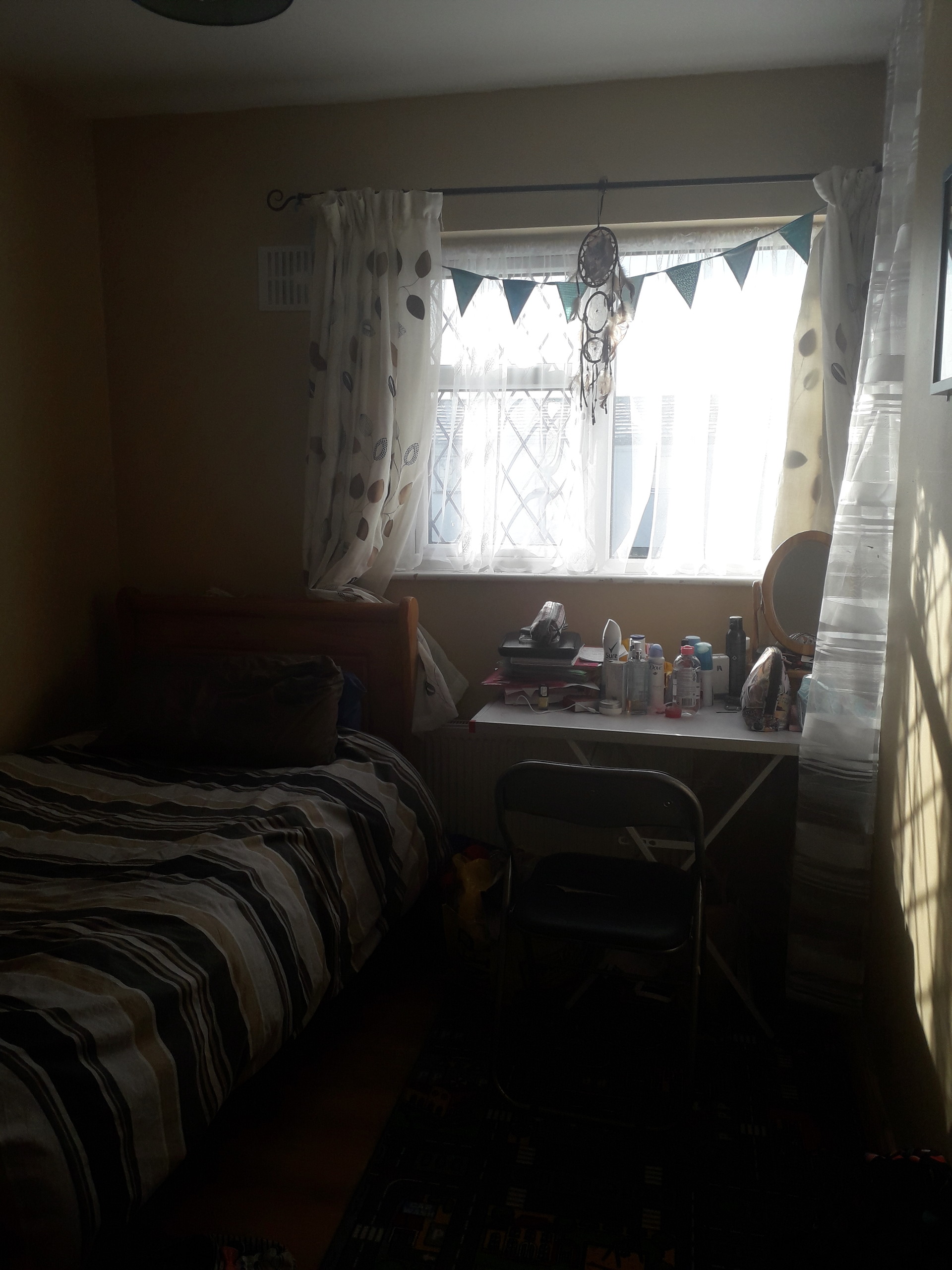 Single room in a family home University dorm Carlow