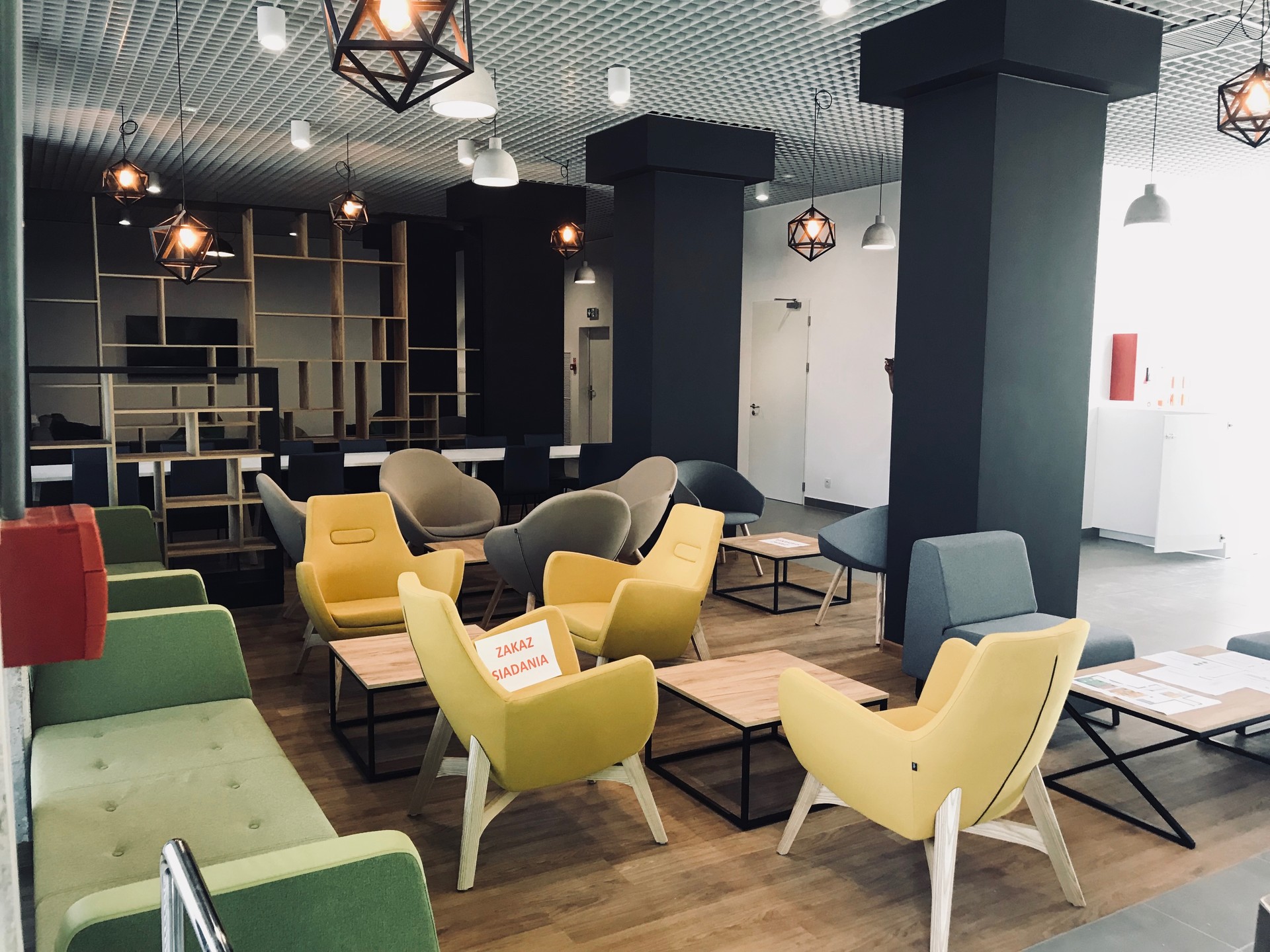 Private studio in modern student house ) Rent studios Wroclaw