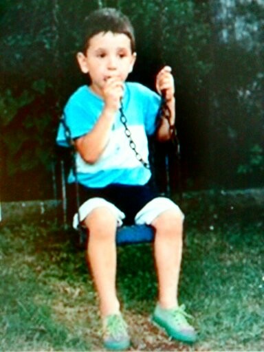 un solete y timidillo pequeñajo