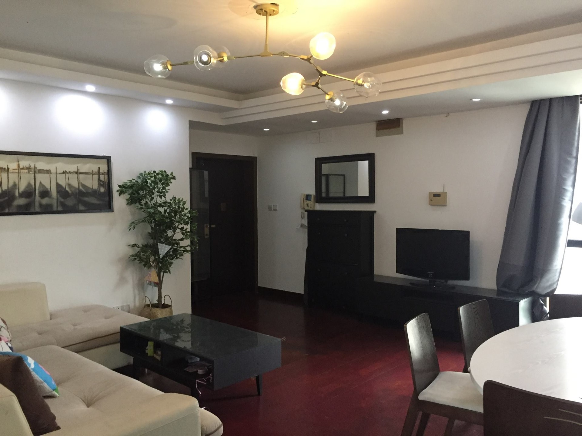 Spacious And Cosy 4 Bedroom Apartment Right By Jiaotong University Flat Rent Shanghai