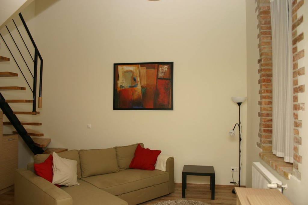 Spacious studio apartment in the heart of Budapest Rent studios Budapest