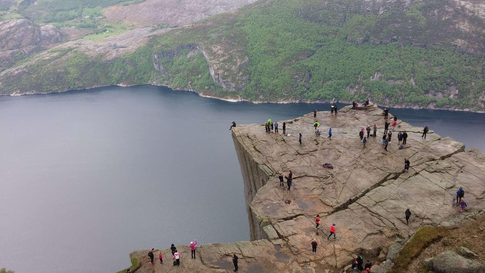 stavanger-pulpit-rock-norway-7c7e9aea31d