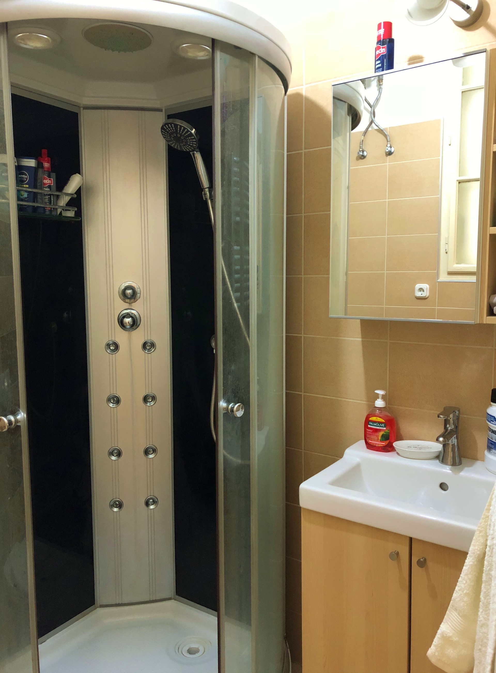 Studio apartment in central Budapest Rent studios Budapest