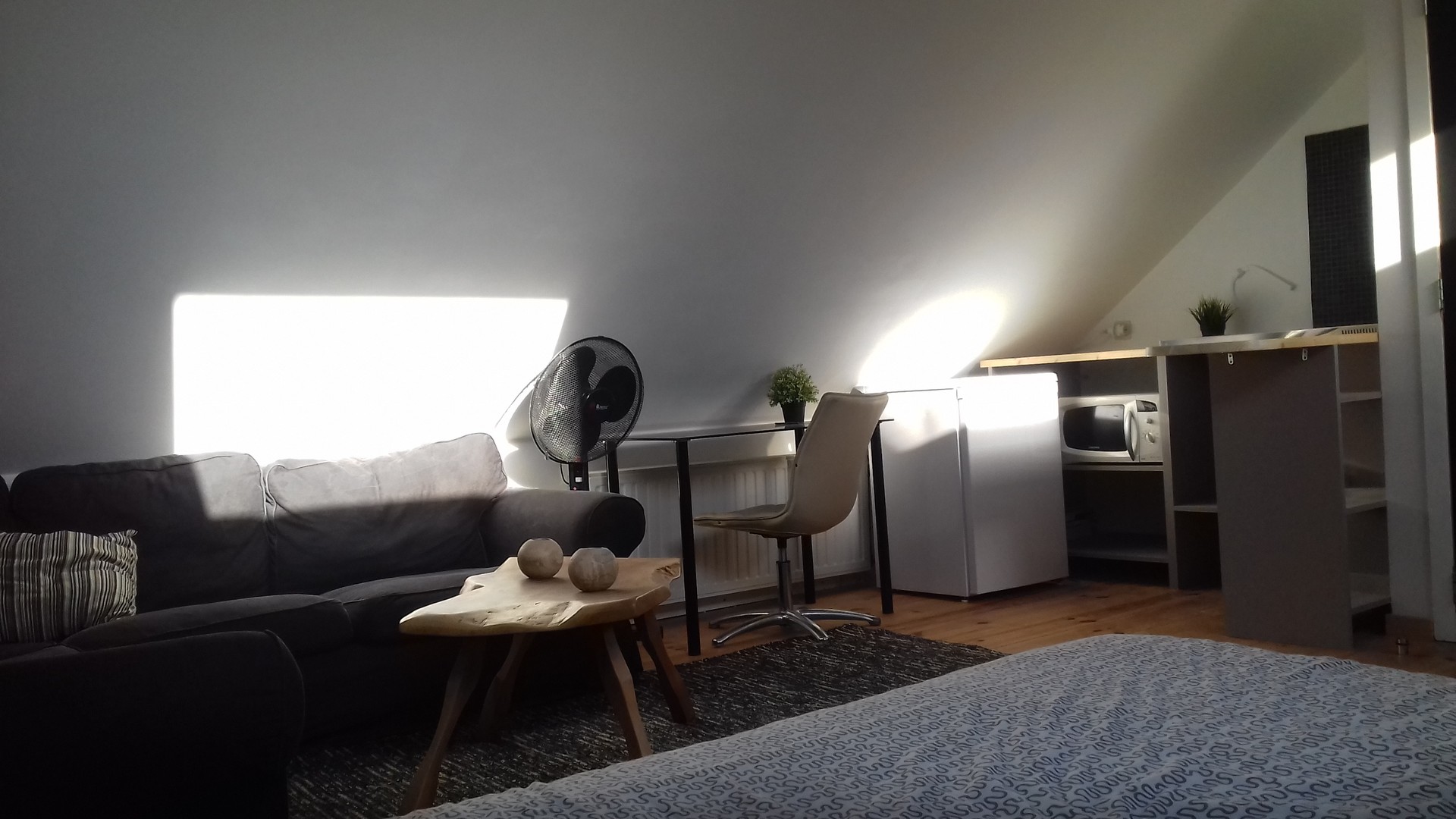 Brussels Studio meublé Mérode Cinquantenaire Rent studios Brussels