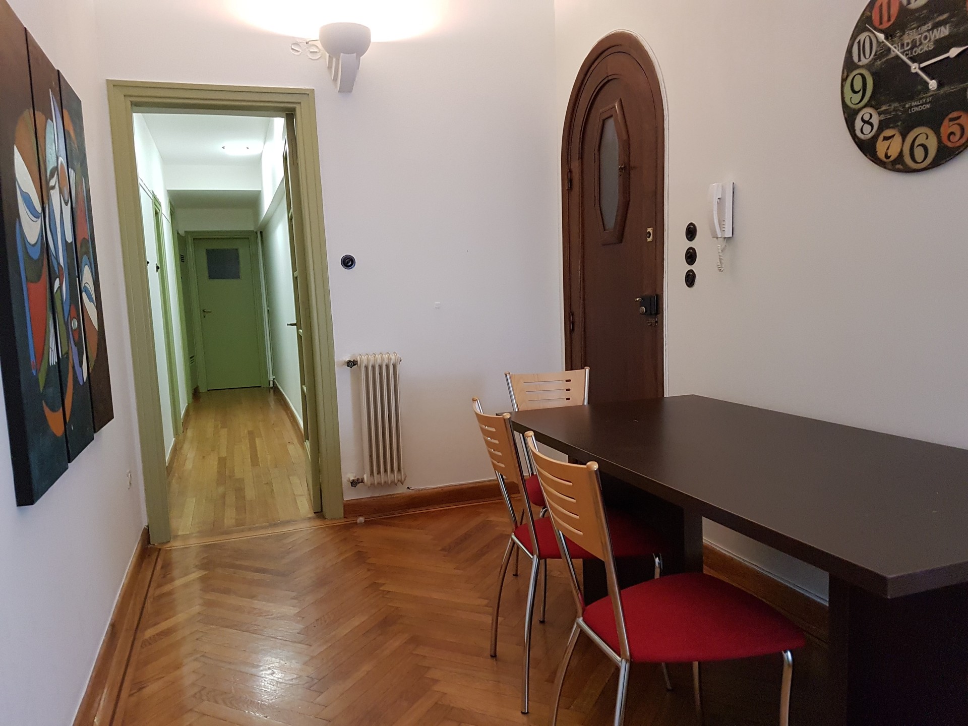 sunny-big-classy-16m2-room-in-a-very-central-140m2-apartment-1min