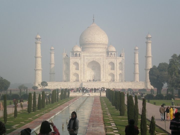 taj-mahal-india-3993d8b5c6bd1188e8d1ea88