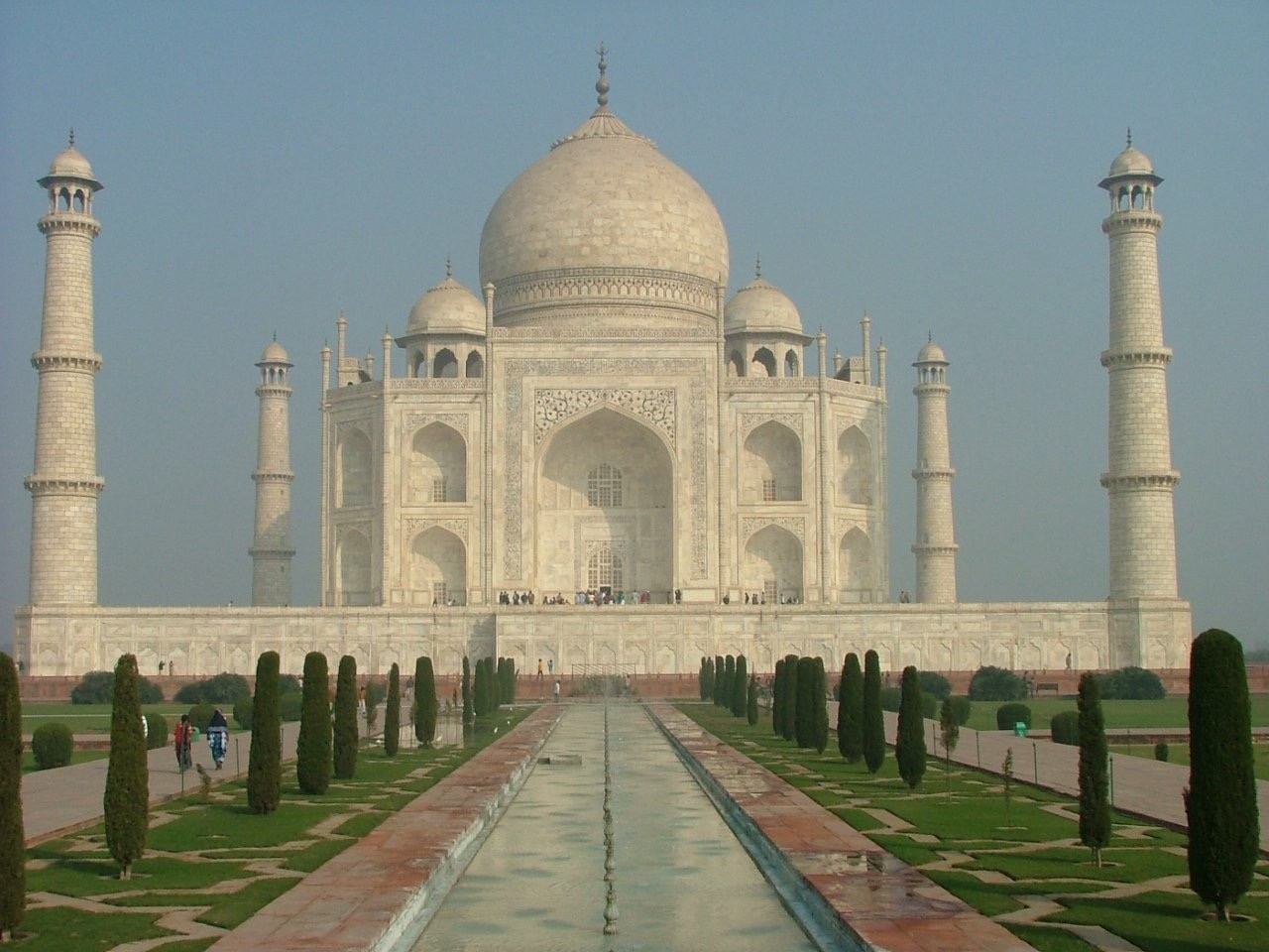 taj-mahal-india-9c2f1a485d3d0046a275acf8