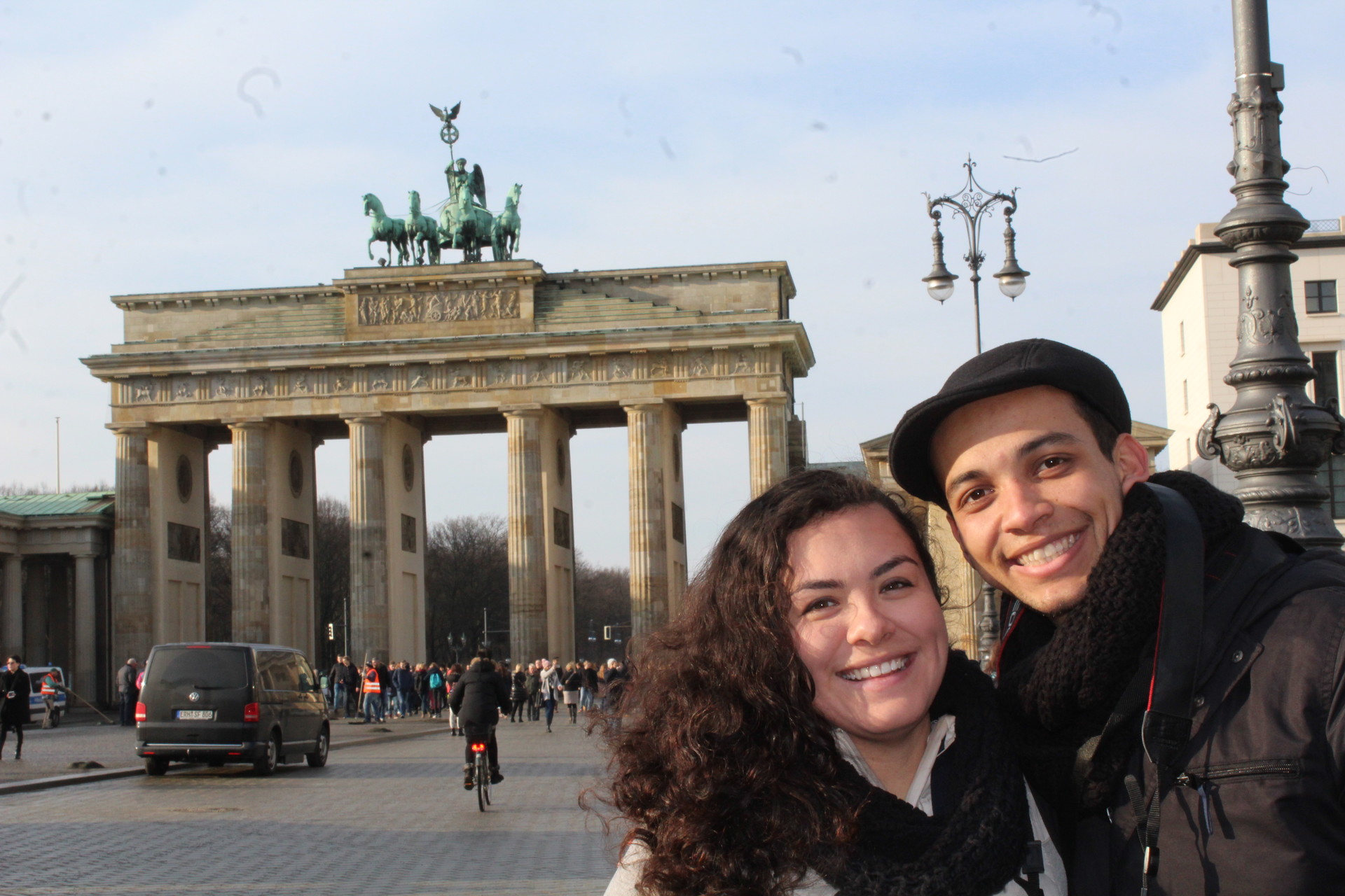 The Brandenburg Gate in Berlin: A spoonful of history and a hundred kilos of reflection