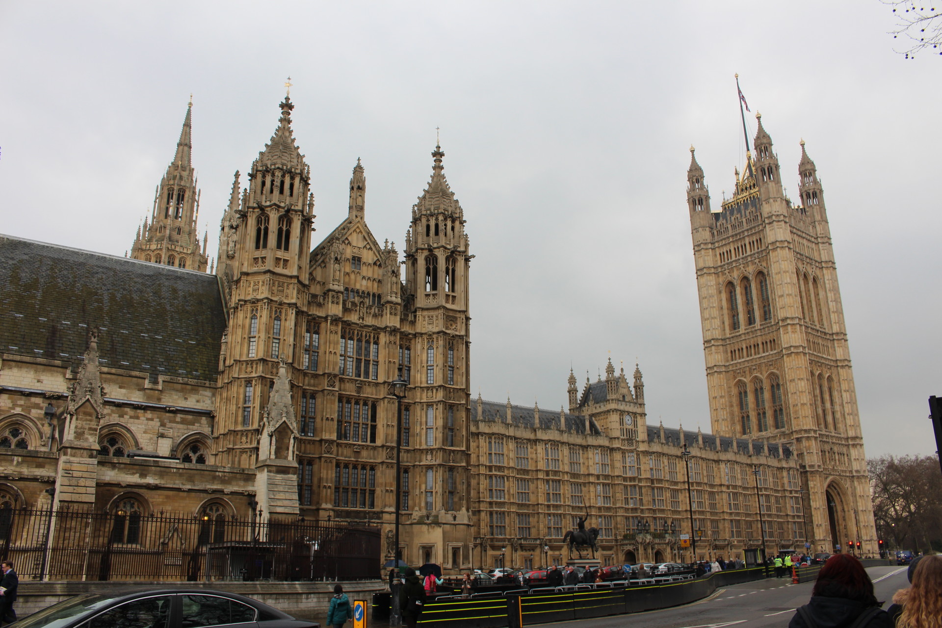 The houses of parliament фото