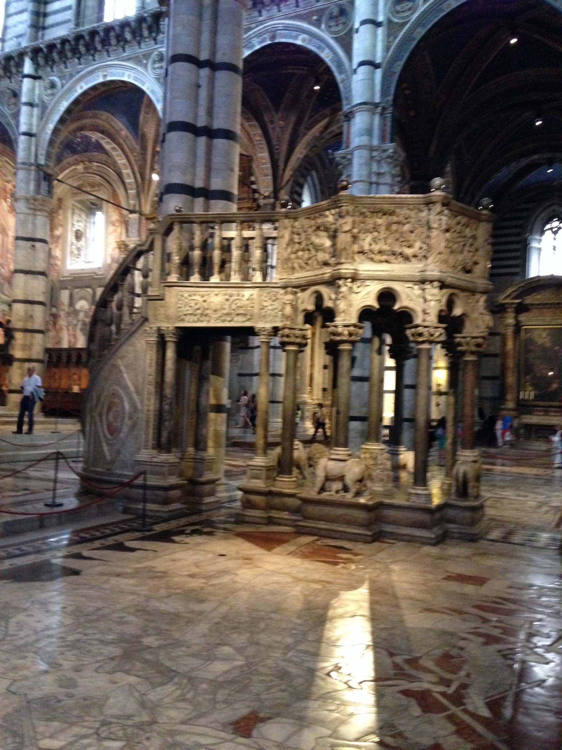 The Duomo Cathedral inside