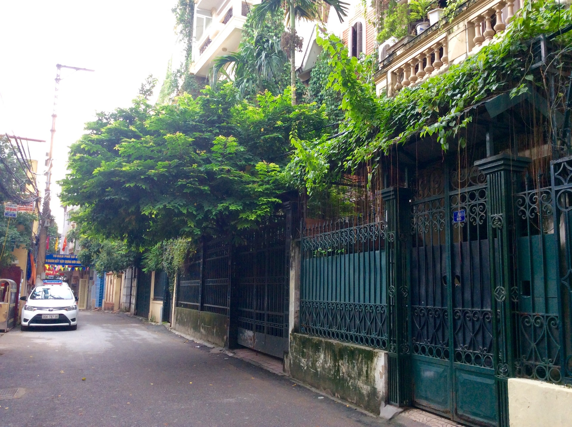 The House for rent for foreigner University dorm Hanoi