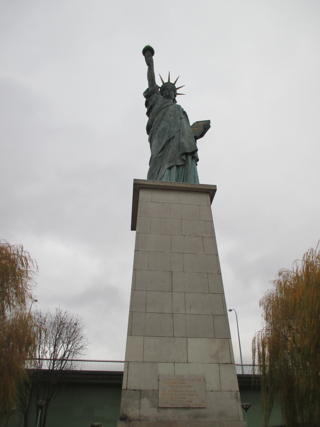 The Parisian Statue Of Liberty What To See In Paris