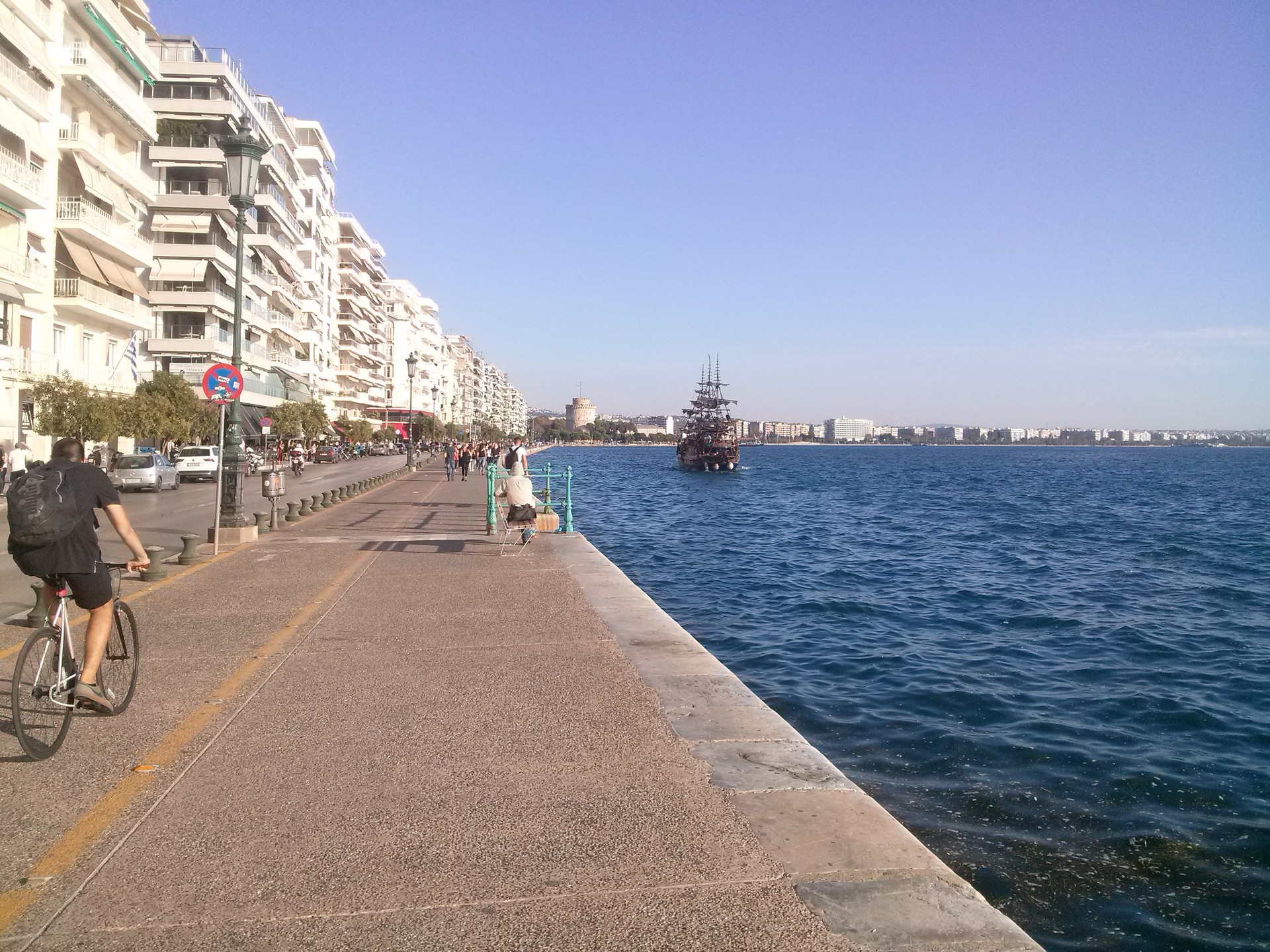 Thessaloniki, where the sea sees the cities!