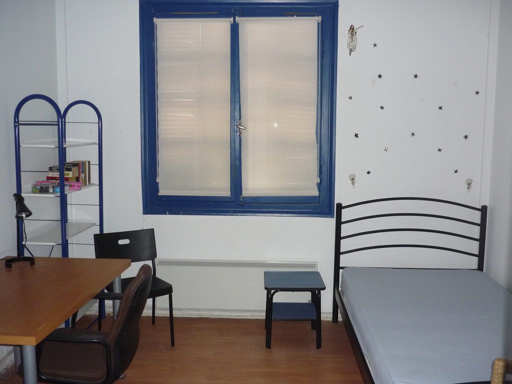 Thessaloniki Single rooms to rent in shared flats for students Room