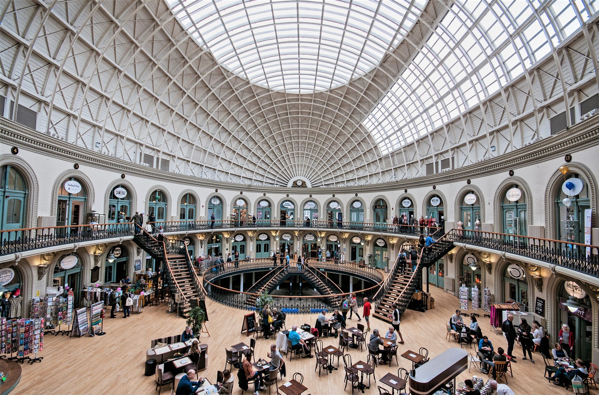 Top 15 Leeds Attractions The best things to do and see in Leeds