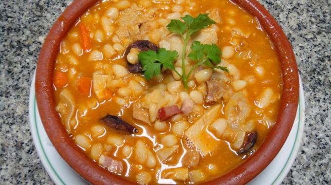 traditional-portuguese-food-bef8d9535fda
