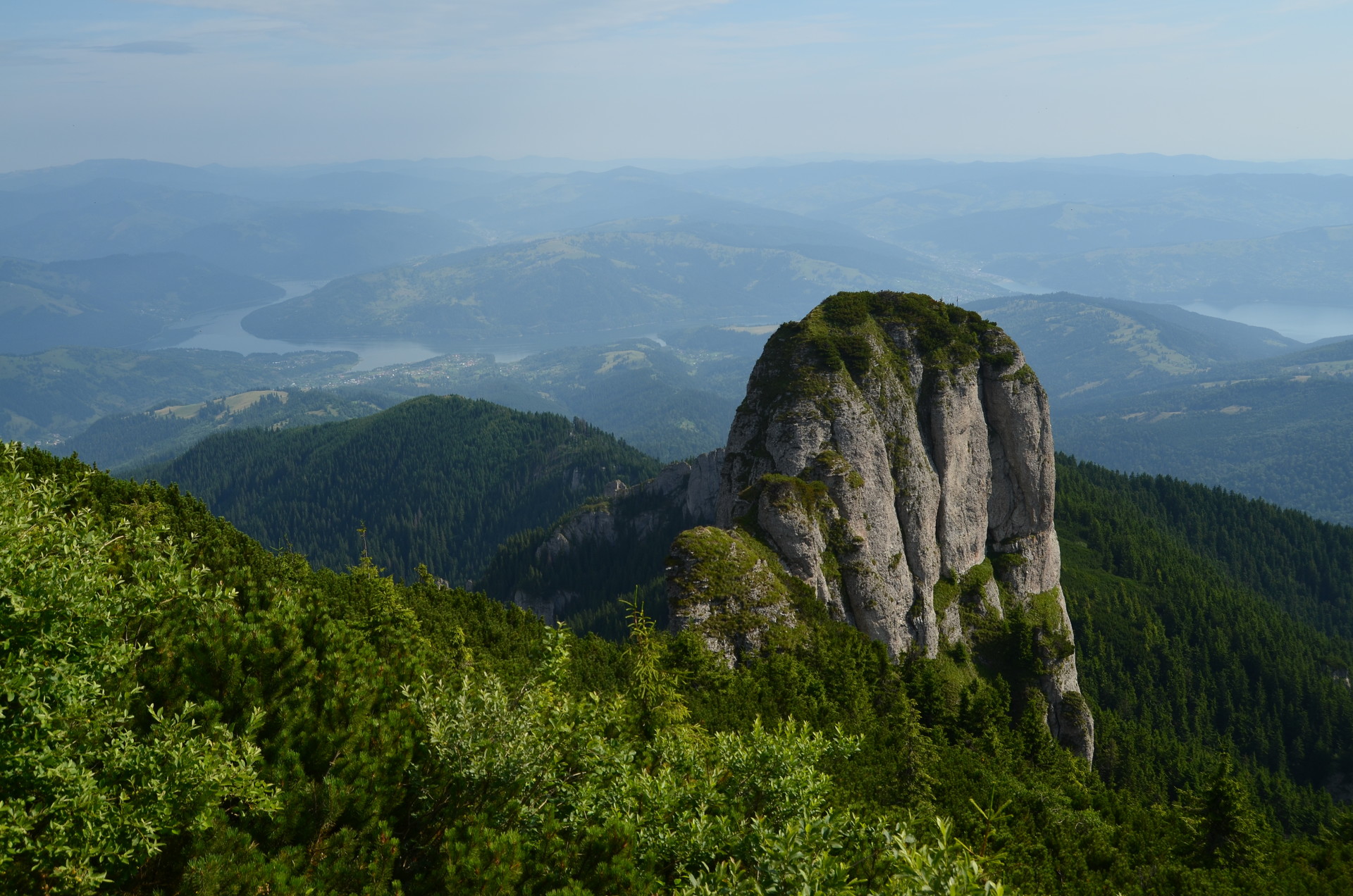 trekking-ceahlau-massif-a104b4c33b0b2aa8