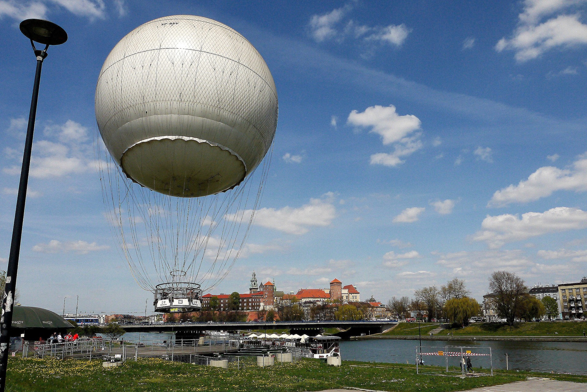 Una mongolfiera per avere una vista a 360° di Cracovia