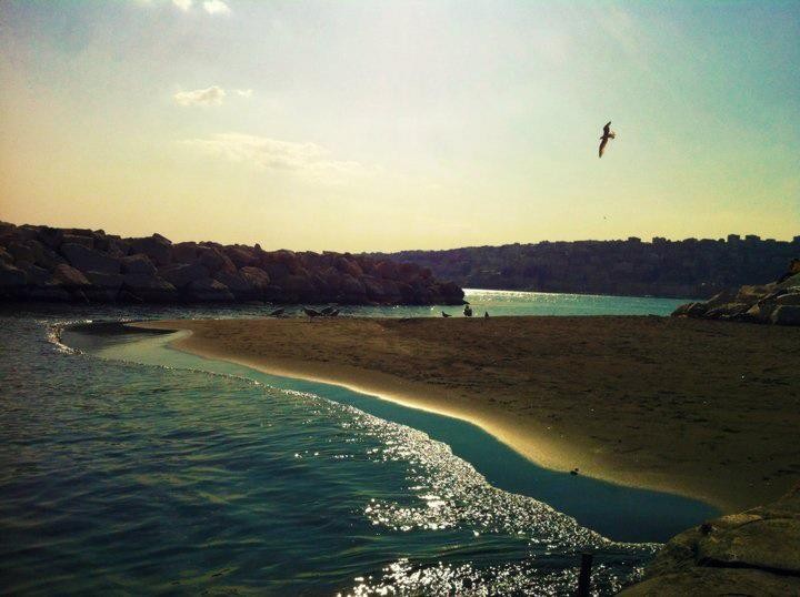 Una Pequeña playita en Napoles